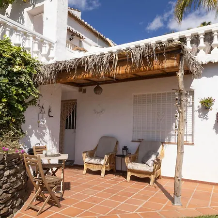 La Casa Del Burro Bed & Breakfast *