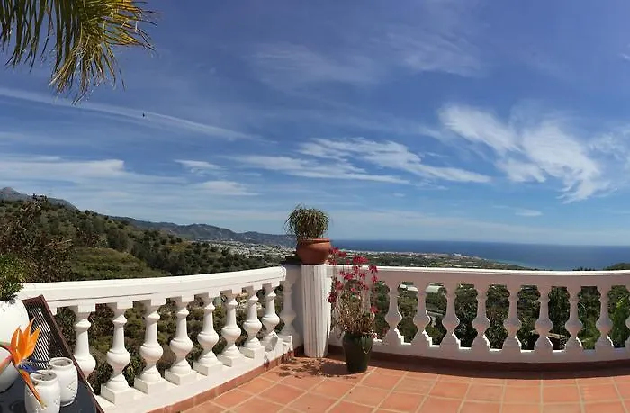 Alojamento de Acomodação e Pequeno-almoço La Casa Del Burro Nerja